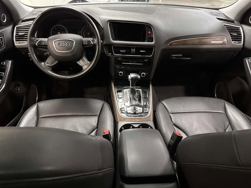 Used 2016 Audi Q5 2.0T Premium Plus w/ Technology Package image 16