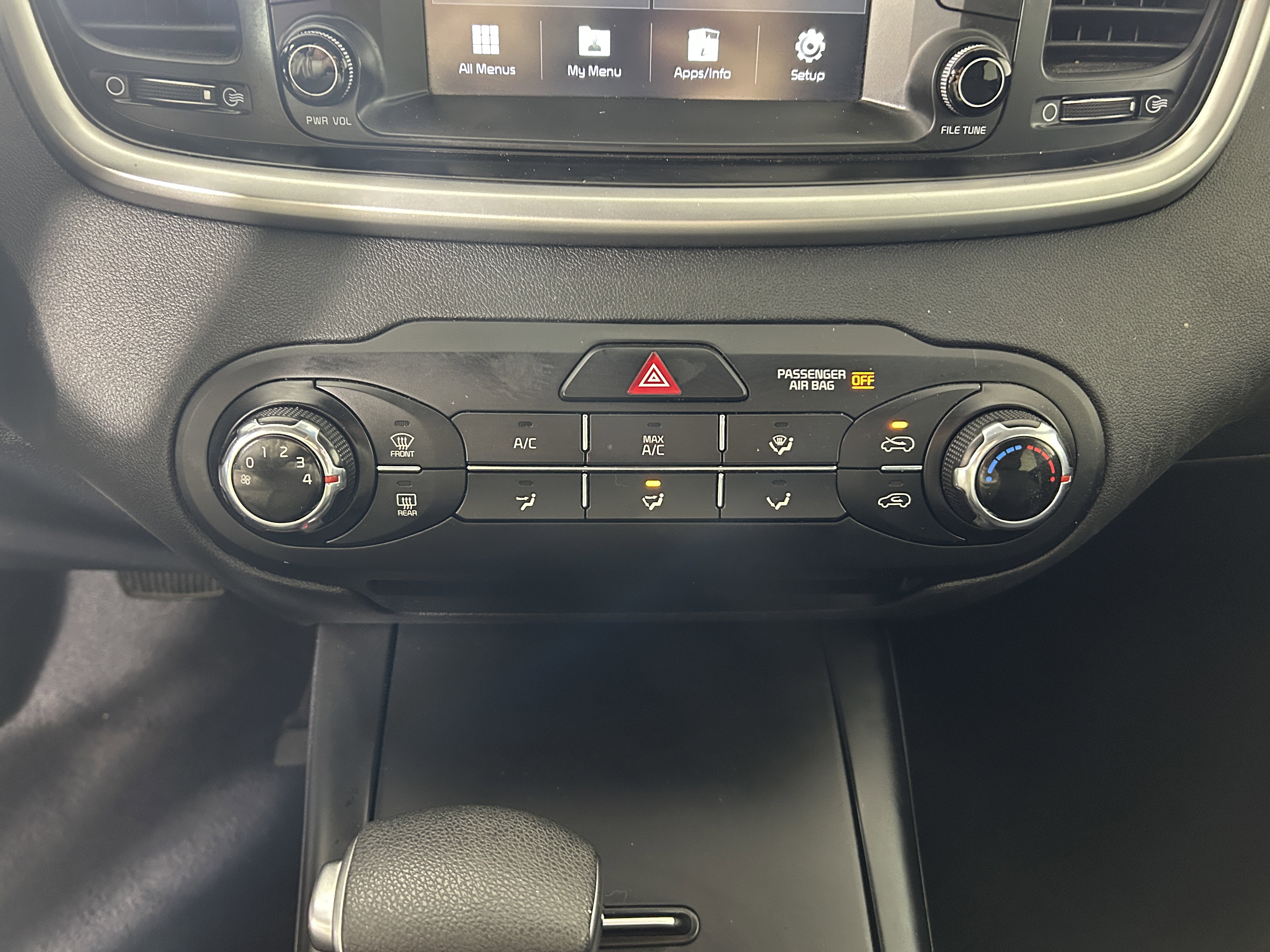 Used 2019 Kia Sorento AWD image 23