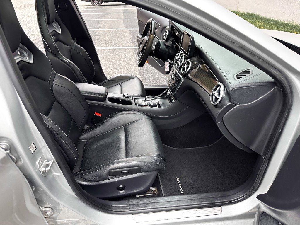 Used 2015 Mercedes-Benz GLA 45 AMG 4MATIC w/ Driver Assistance Package image 30