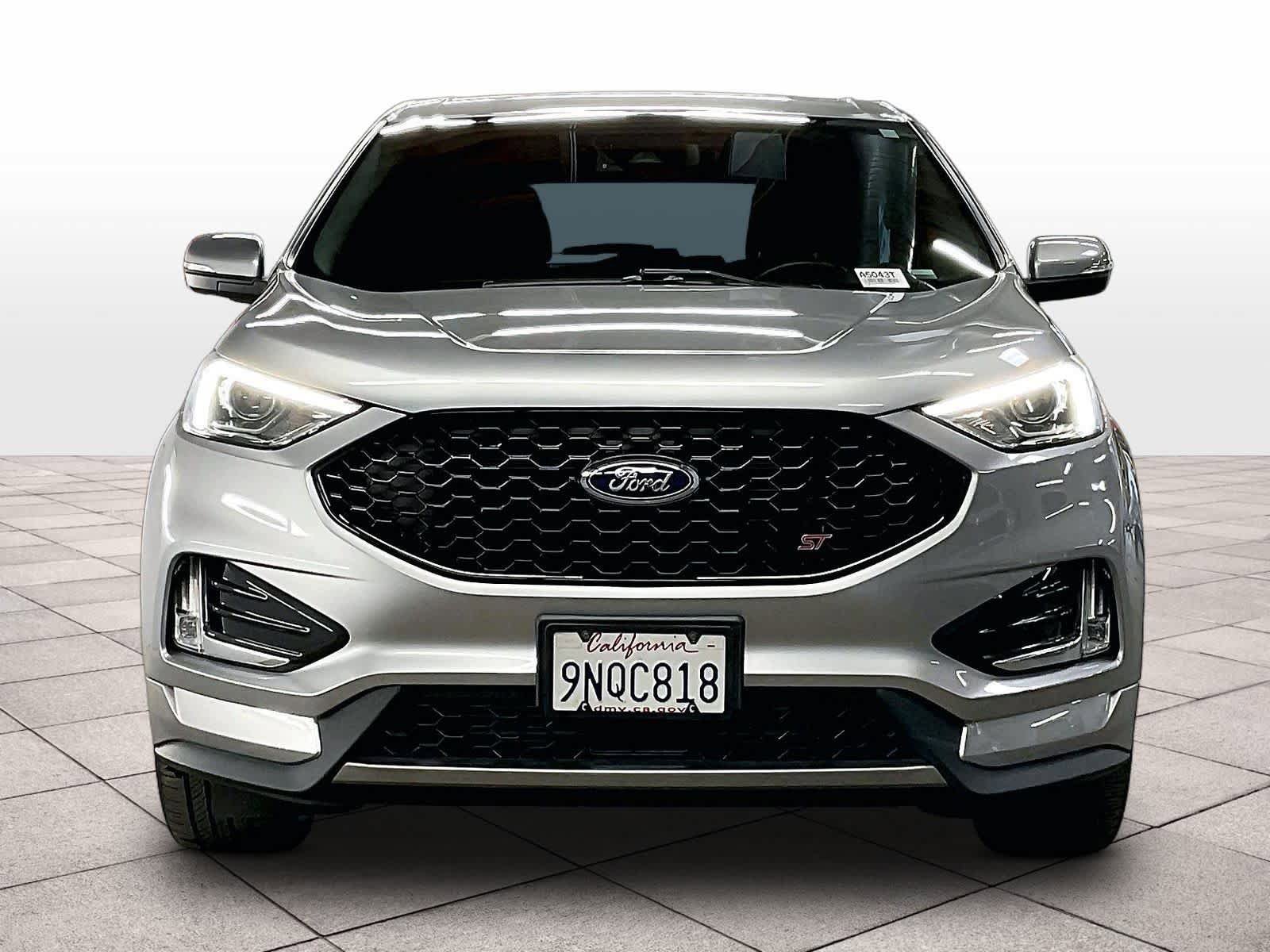 Used 2023 Ford Edge ST AWD/4WD image 3