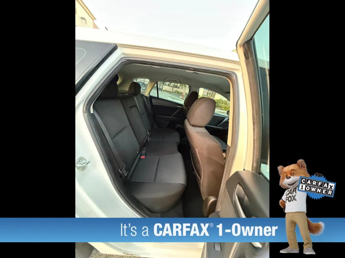 Used 2013 MAZDA MAZDA3 i Touring FWD image 34
