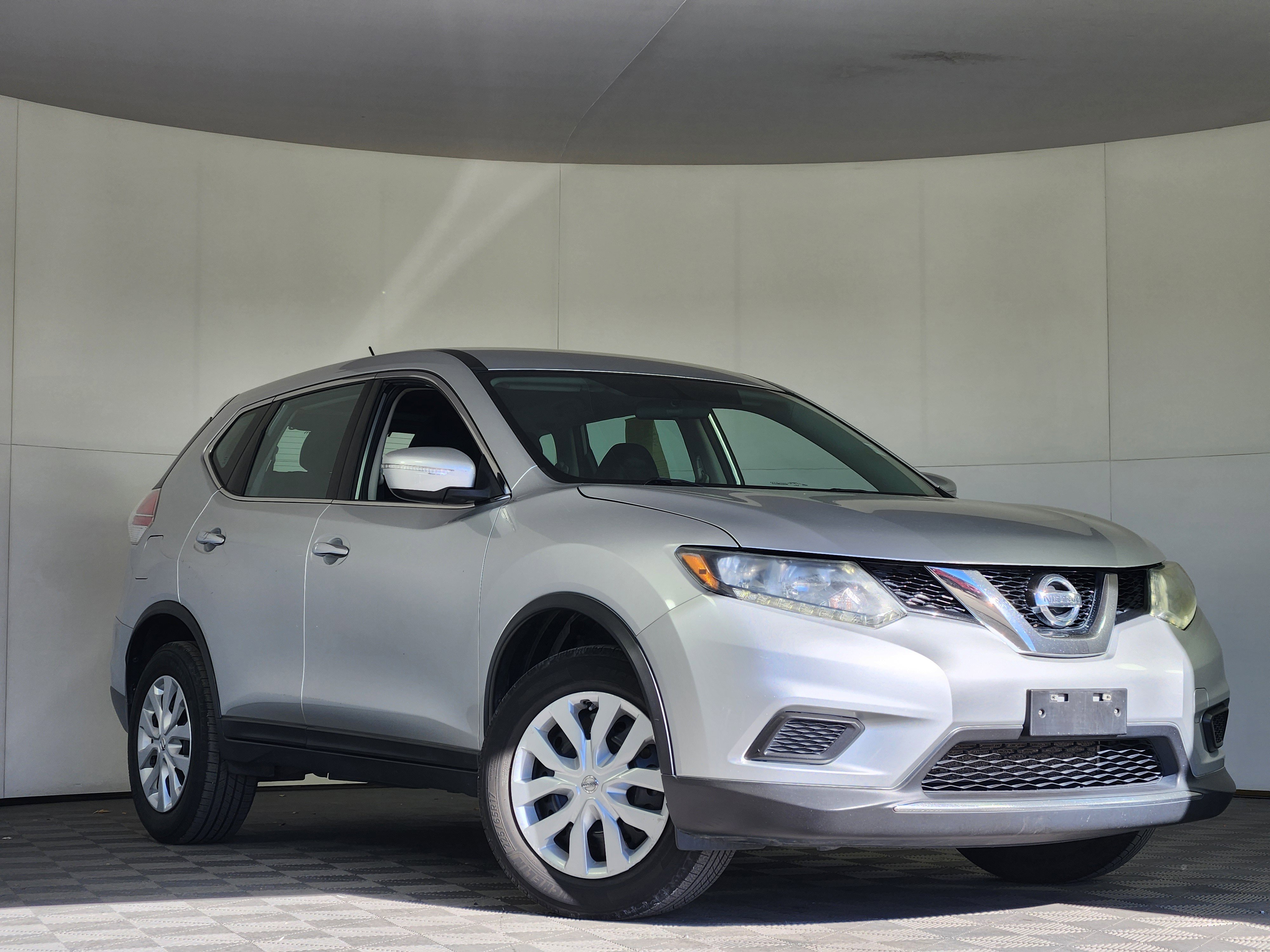 Used 2014 Nissan Rogue S