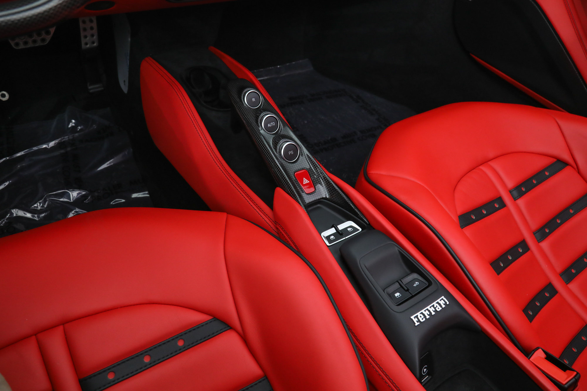 Certified 2023 Ferrari F8 Tributo RWD image 30