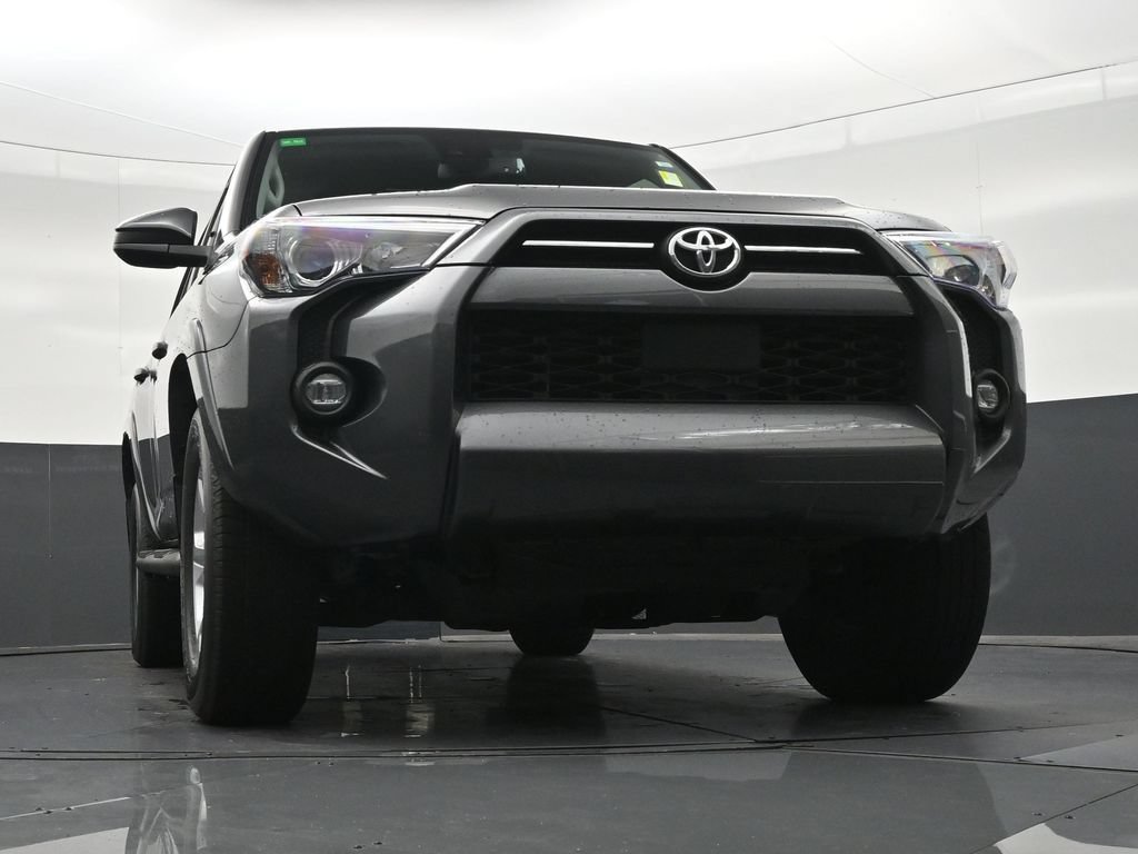 Used 2022 Toyota 4Runner SR5 RWD image 29