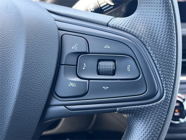 New 2025 Buick Envista Preferred image 14