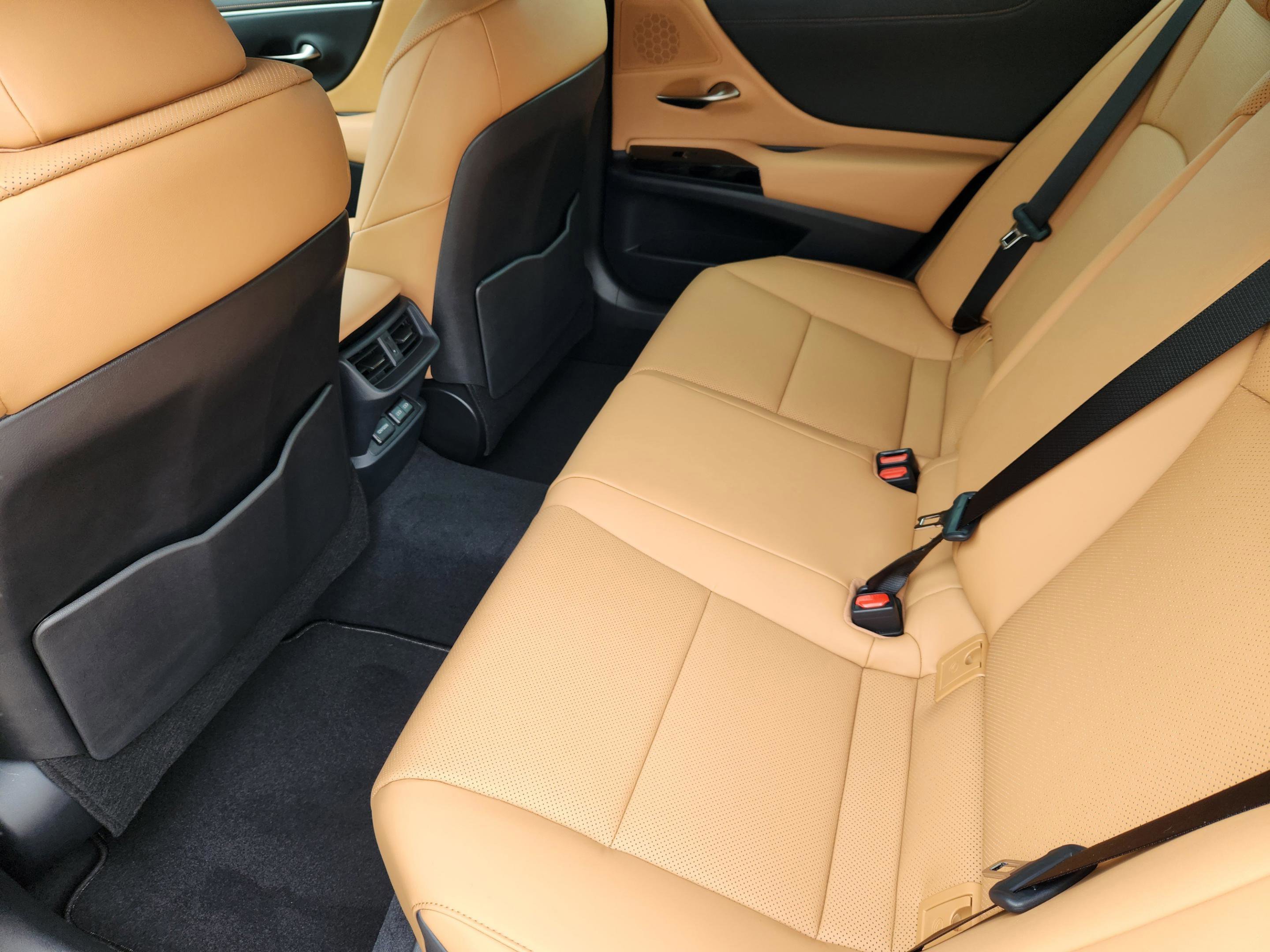 New 2025 Lexus ES 350 w/ Premium Package image 20