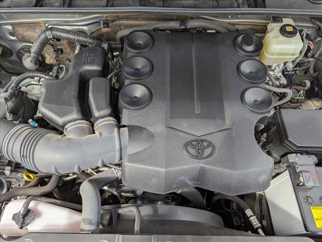 Used 2022 Toyota 4Runner SR5 AWD/4WD image 22