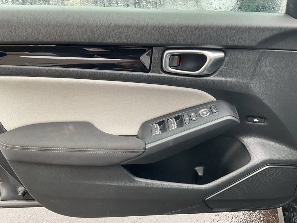 New 2026 Honda Civic FWD Hybrid Sedan image 11