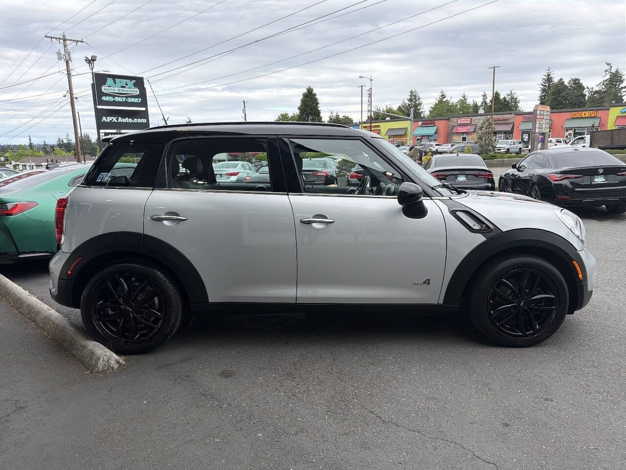 Used 2011 MINI Cooper Countryman S AWD/4WD image 8