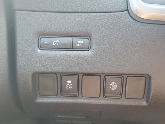 Certified 2024 Nissan Murano SV w/ SV Midnight Edition Package image 23