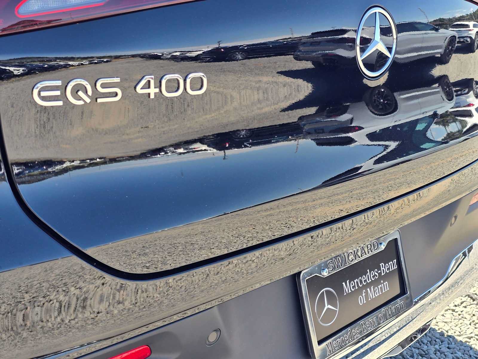 New 2026 Mercedes-Benz EQS 400 4MATIC SUV image 13
