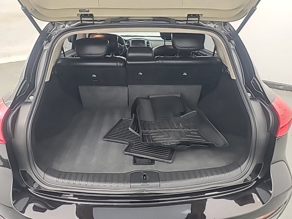 Used 2016 INFINITI QX50 AWD w/ Premium Plus Package image 18