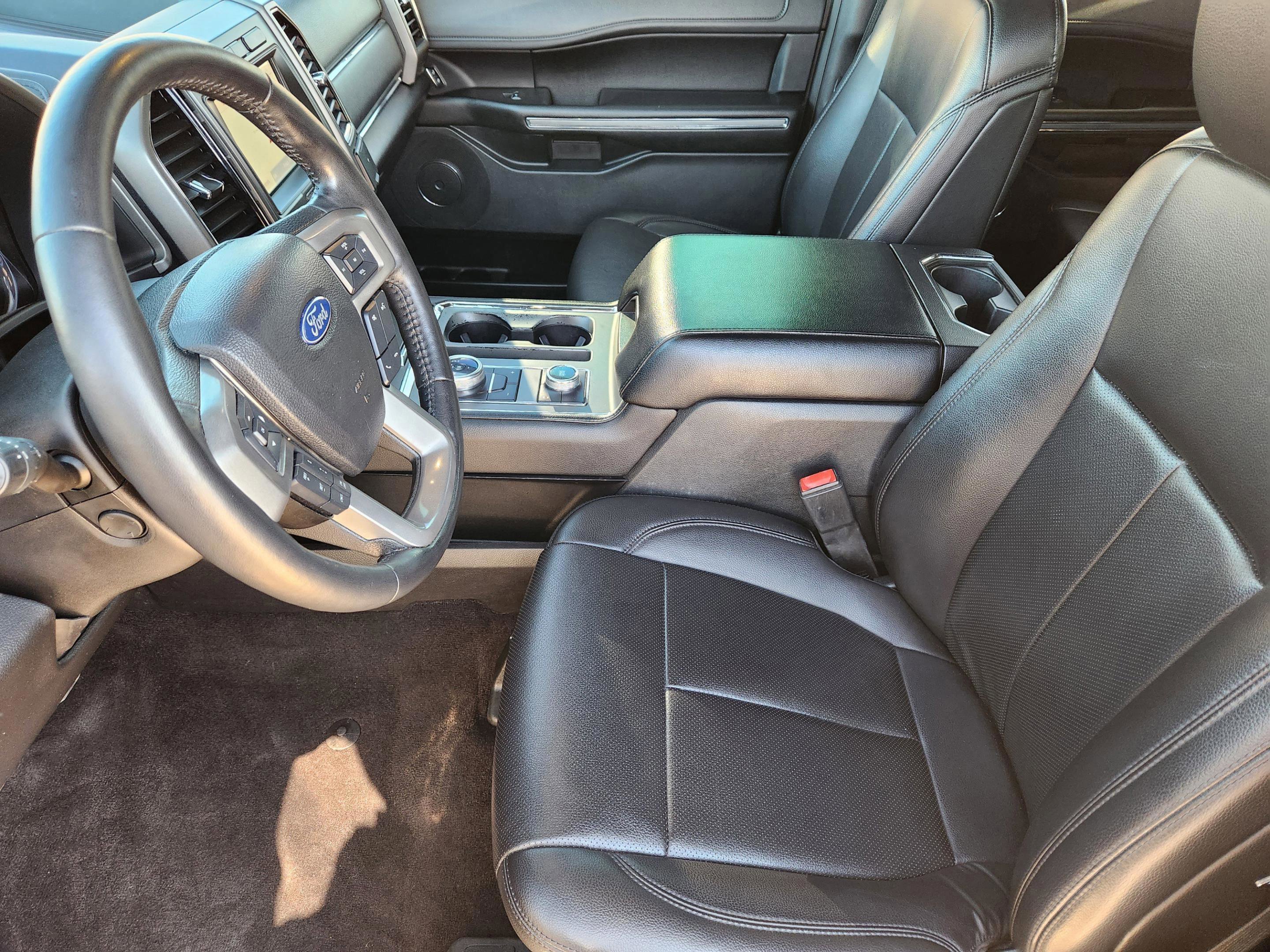 Used 2021 Ford Expedition Max XLT image 10