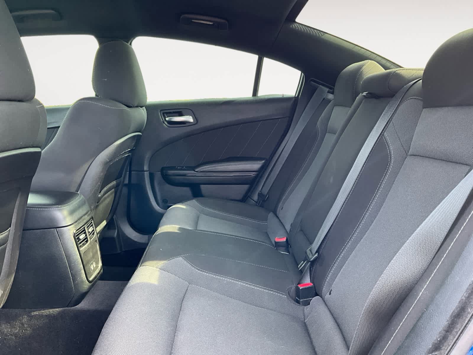 Used 2018 Dodge Charger SXT Plus w/ Blacktop Package RWD image 15