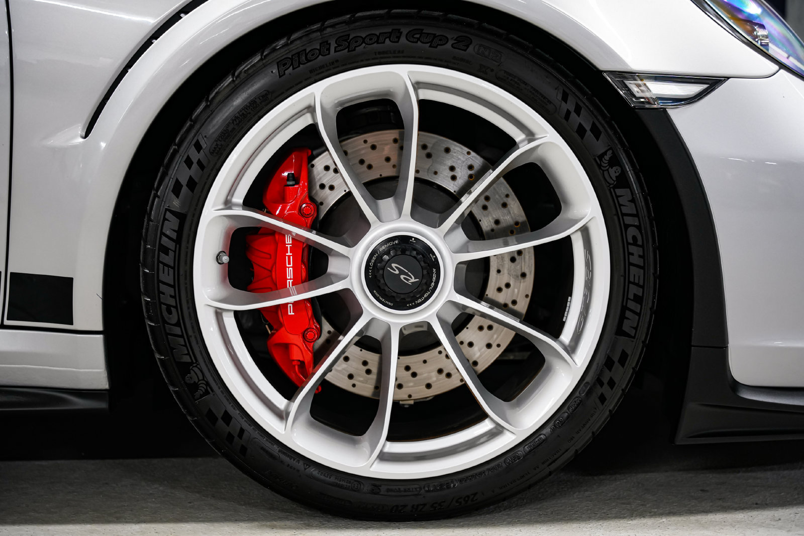 Used 2019 Porsche 911 GT3 RS RWD image 47