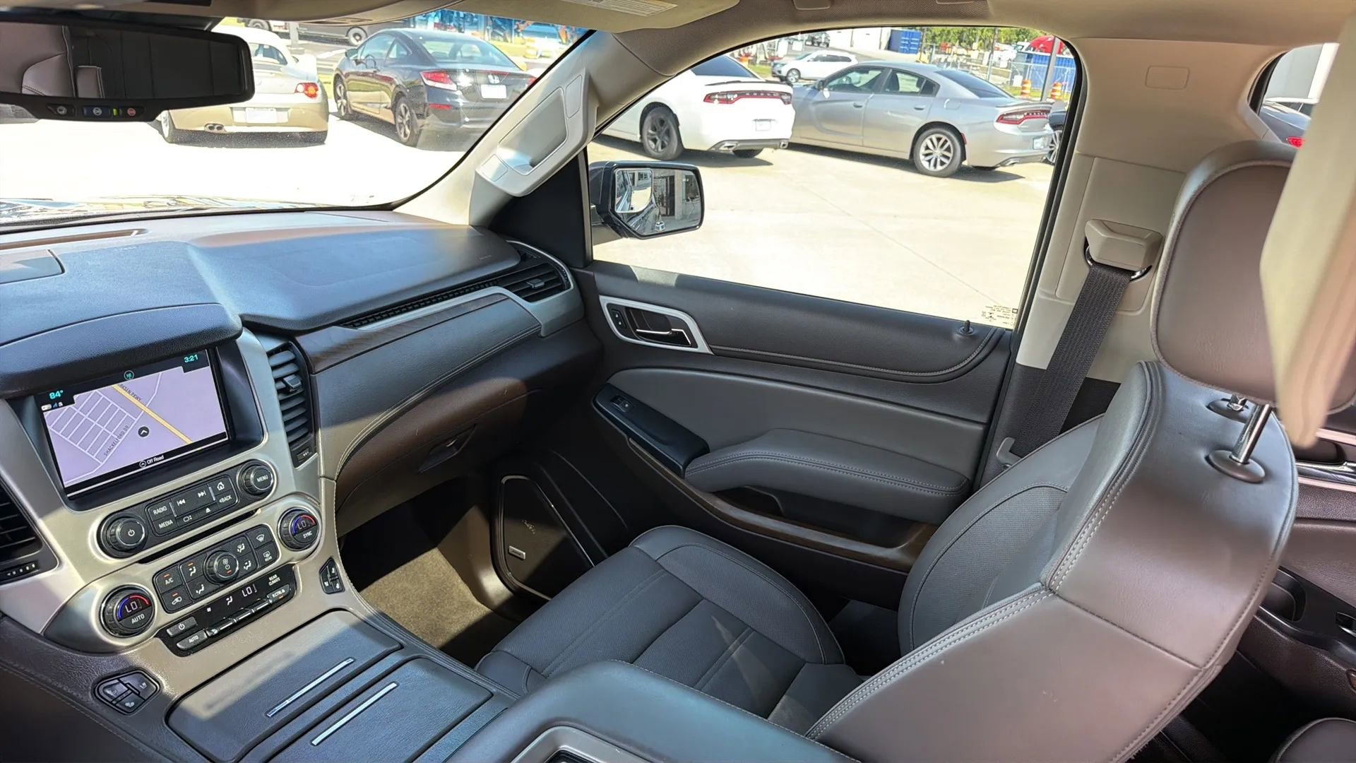 Used 2018 GMC Yukon Denali w/ Denali Ultimate Package AWD/4WD image 72