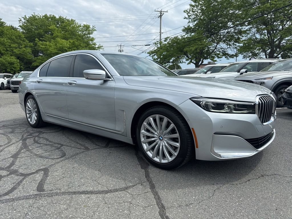 Used 2020 BMW 740i RWD image 3