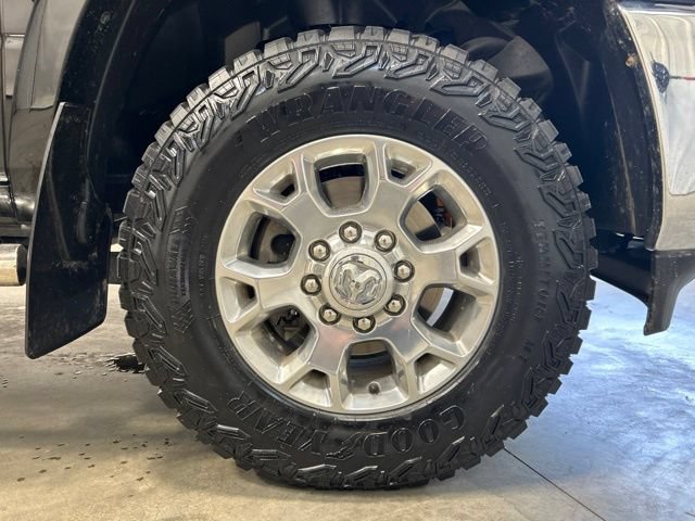 Used 2022 RAM 2500 Laramie AWD/4WD image 11