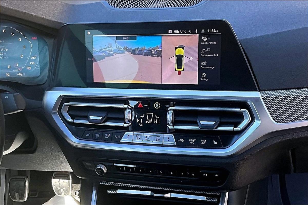 Used 2021 BMW M4 Coupe w/ Executive Package image 9