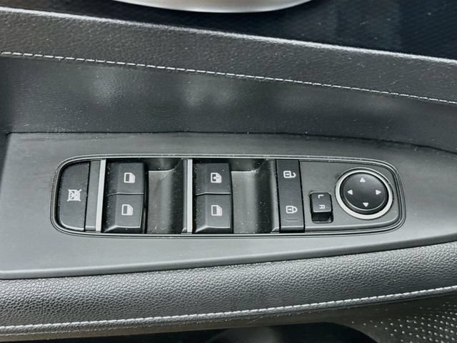 Used 2023 Kia Forte GT-Line w/ GT-Line Premium Package FWD image 18