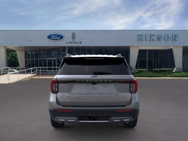 New 2026 Ford Explorer Active w/ Active Comfort Package image 6