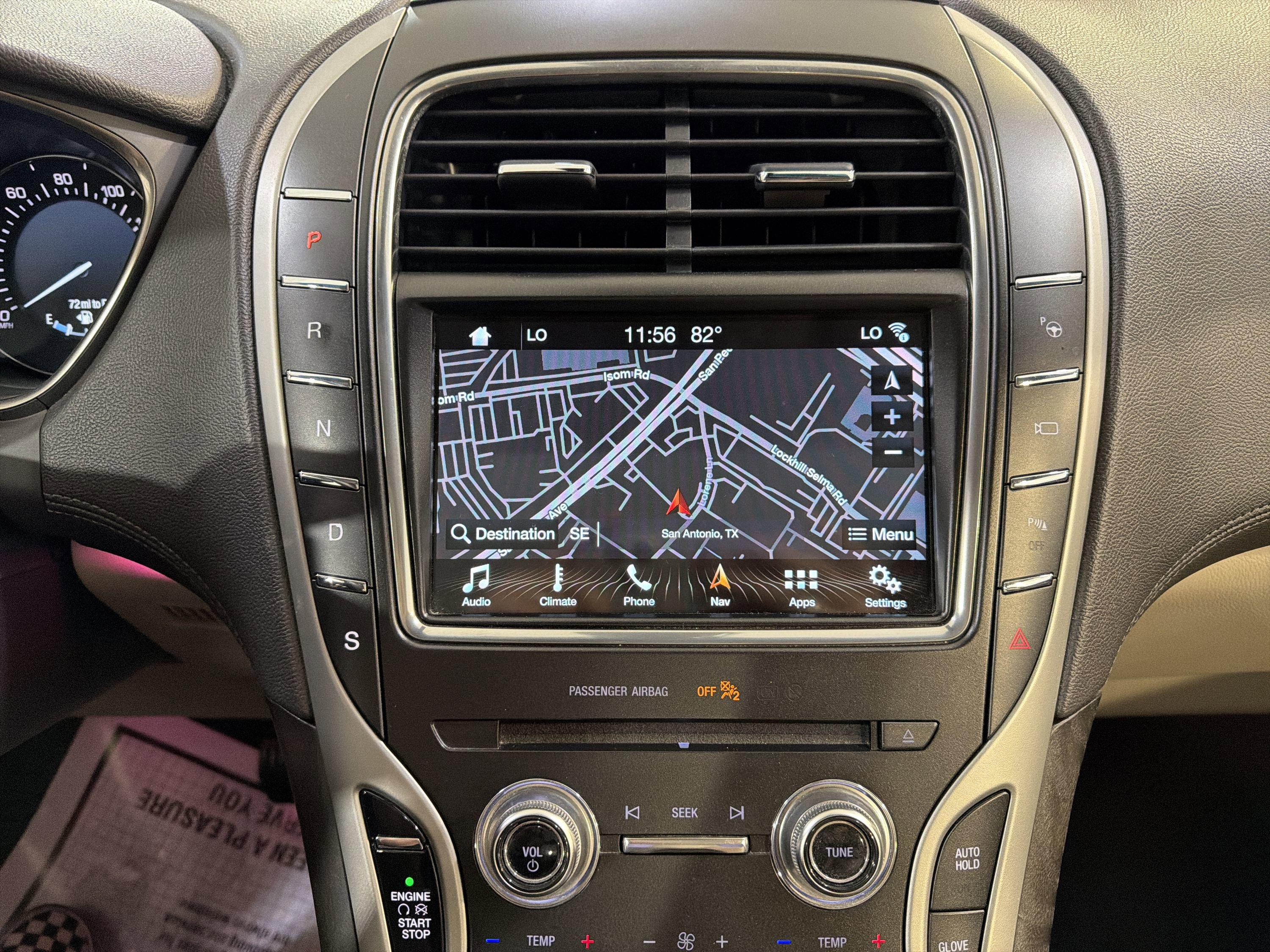 Used 2018 Lincoln MKX Reserve w/ Driver Assistance Package FWD image 19