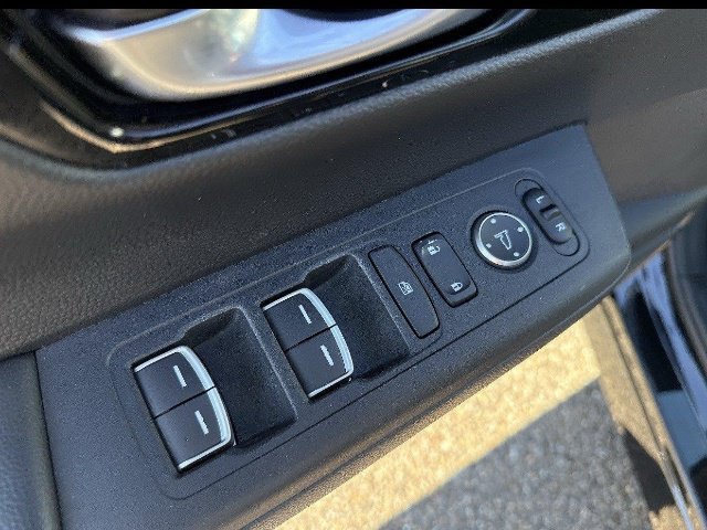 Used 2024 Honda CR-V EX-L image 15