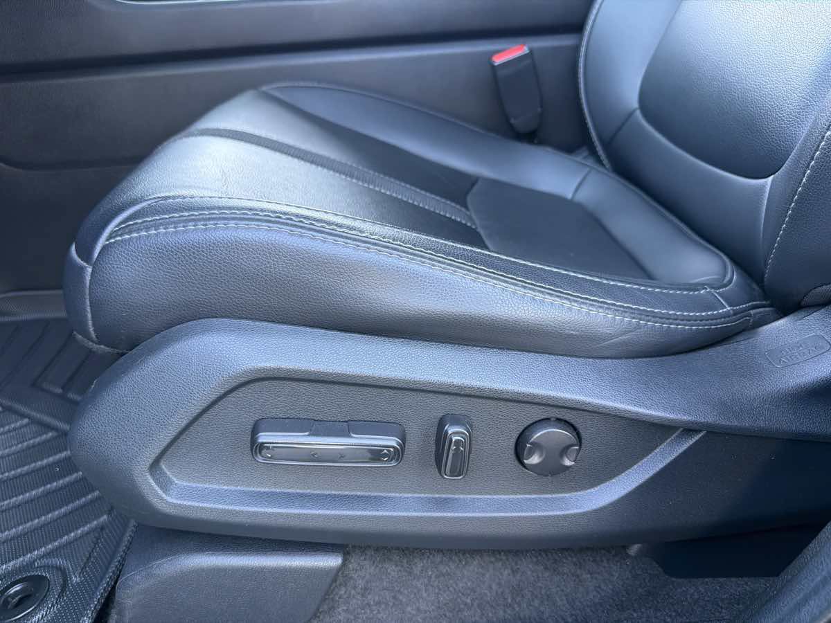 Used 2024 Honda Pilot EX-L image 30