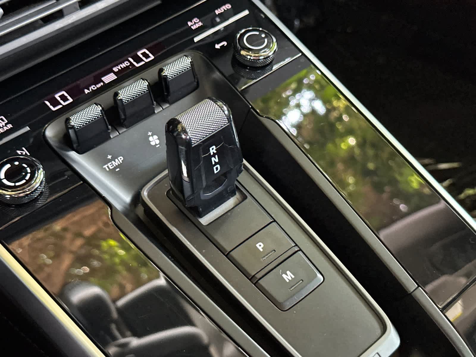 Certified 2020 Porsche 911 Carrera 4S AWD/4WD image 23