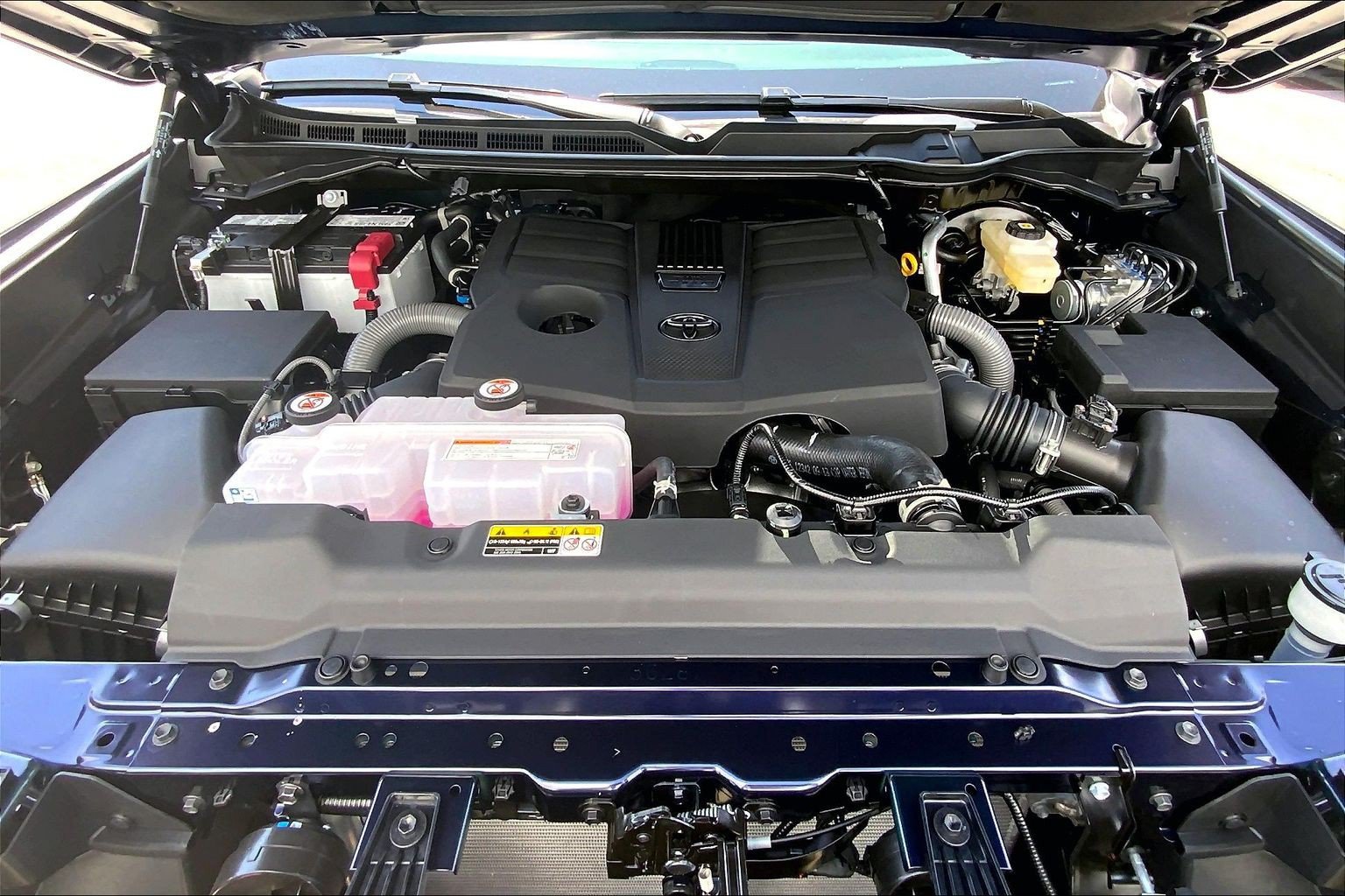 New 2026 Toyota Tundra Limited AWD/4WD image 14