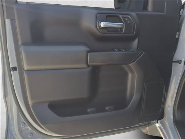Used 2024 Chevrolet Silverado 1500 Custom w/ Turbomax Blackout Package AWD/4WD image 10
