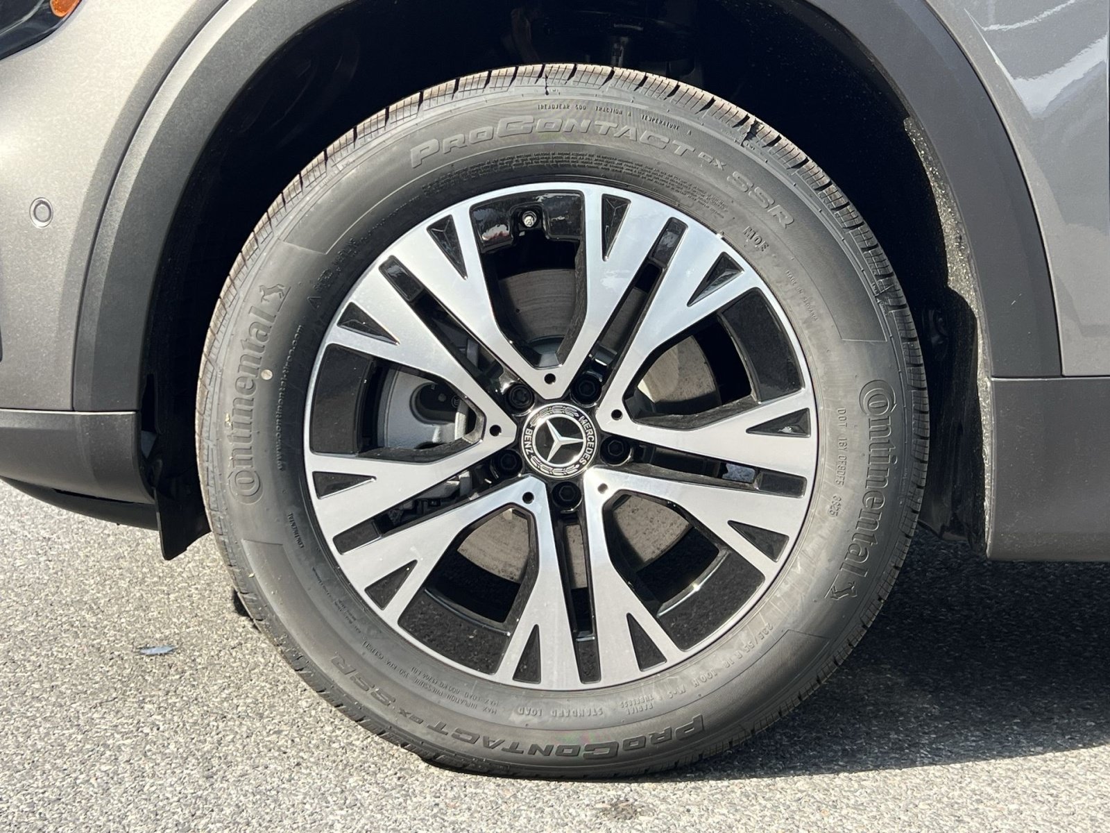 New 2026 Mercedes-Benz GLB 250 4MATIC image 17