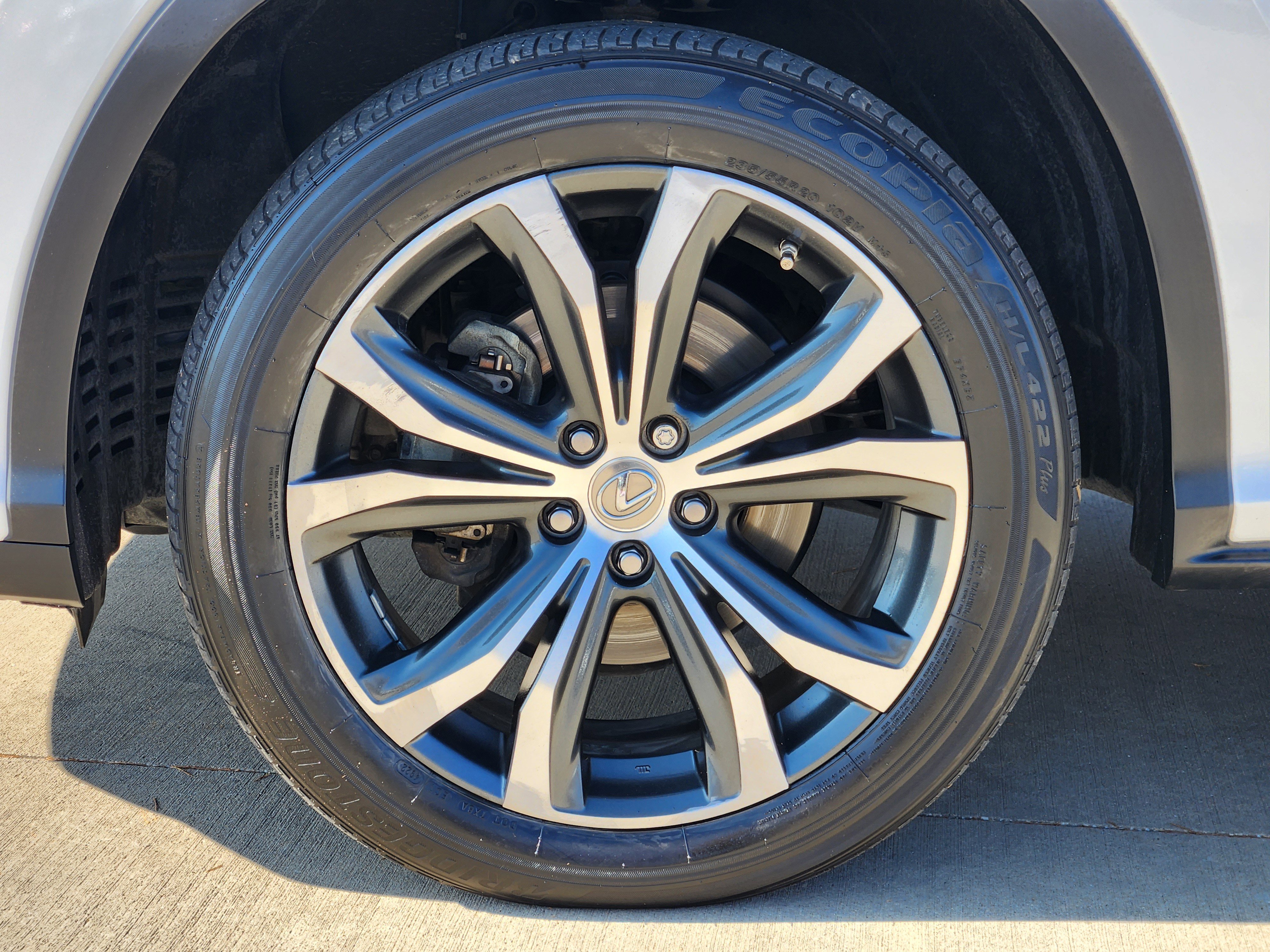 Used 2017 Lexus RX 450h AWD image 15