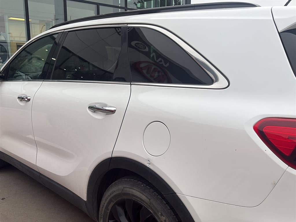 Used 2020 Kia Sorento S w/ Paint Protection Package FWD image 7