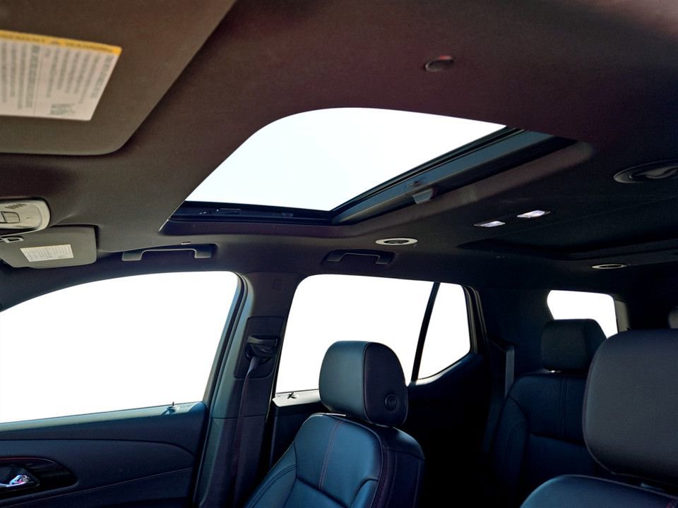 Used 2023 Chevrolet Traverse RS w/ LPO, Floor Liner Package image 28