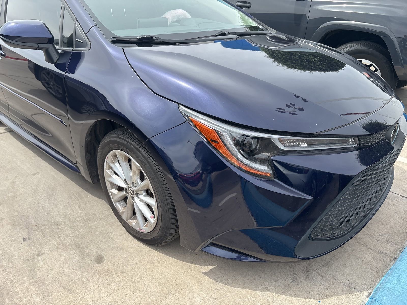 Used 2021 Toyota Corolla LE w/ LE Convenience Package image 22