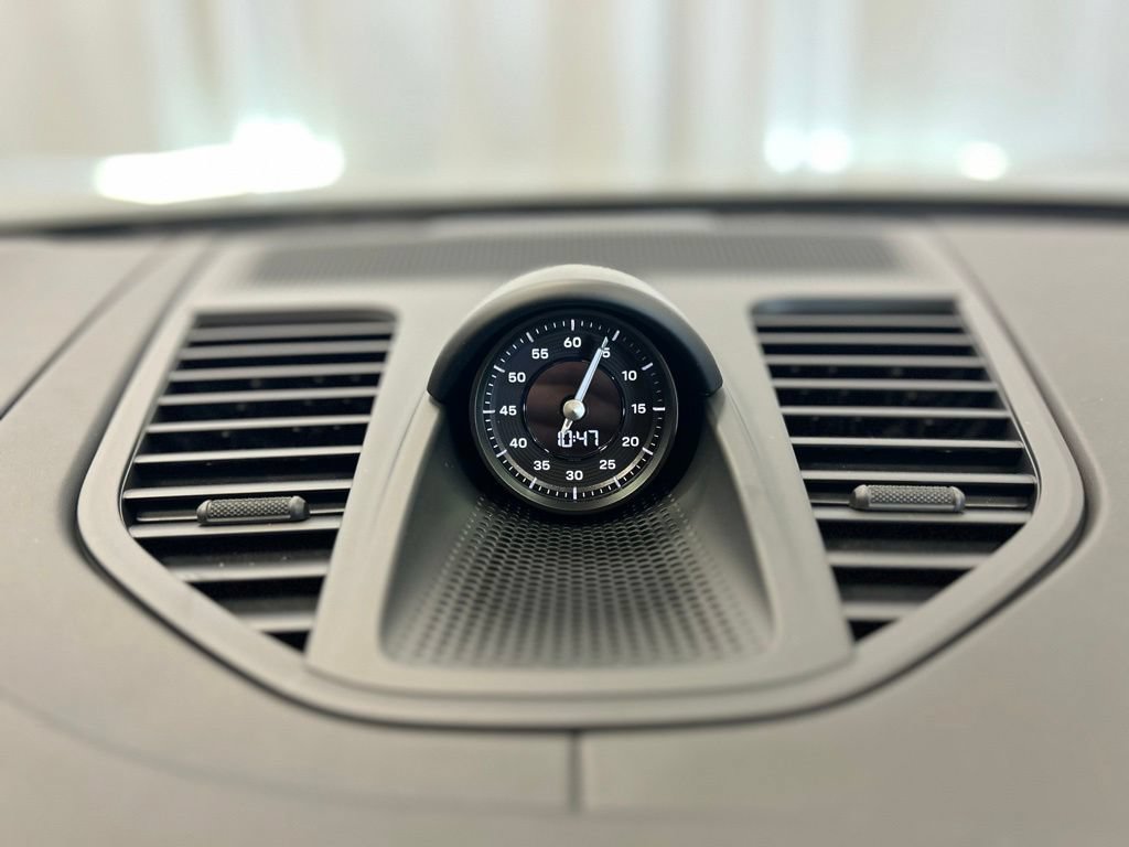 New 2026 Porsche Panamera 4 AWD/4WD image 25
