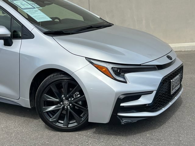 Used 2026 Toyota Corolla SE w/ SE Package FWD image 2