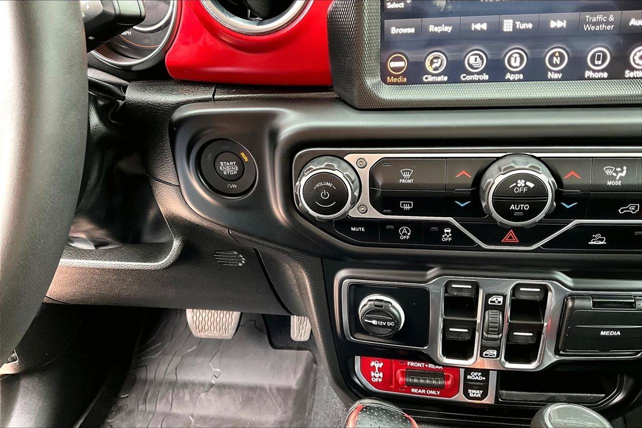 Used 2023 Jeep Gladiator Rubicon w/ LED Lighting Group AWD/4WD image 36