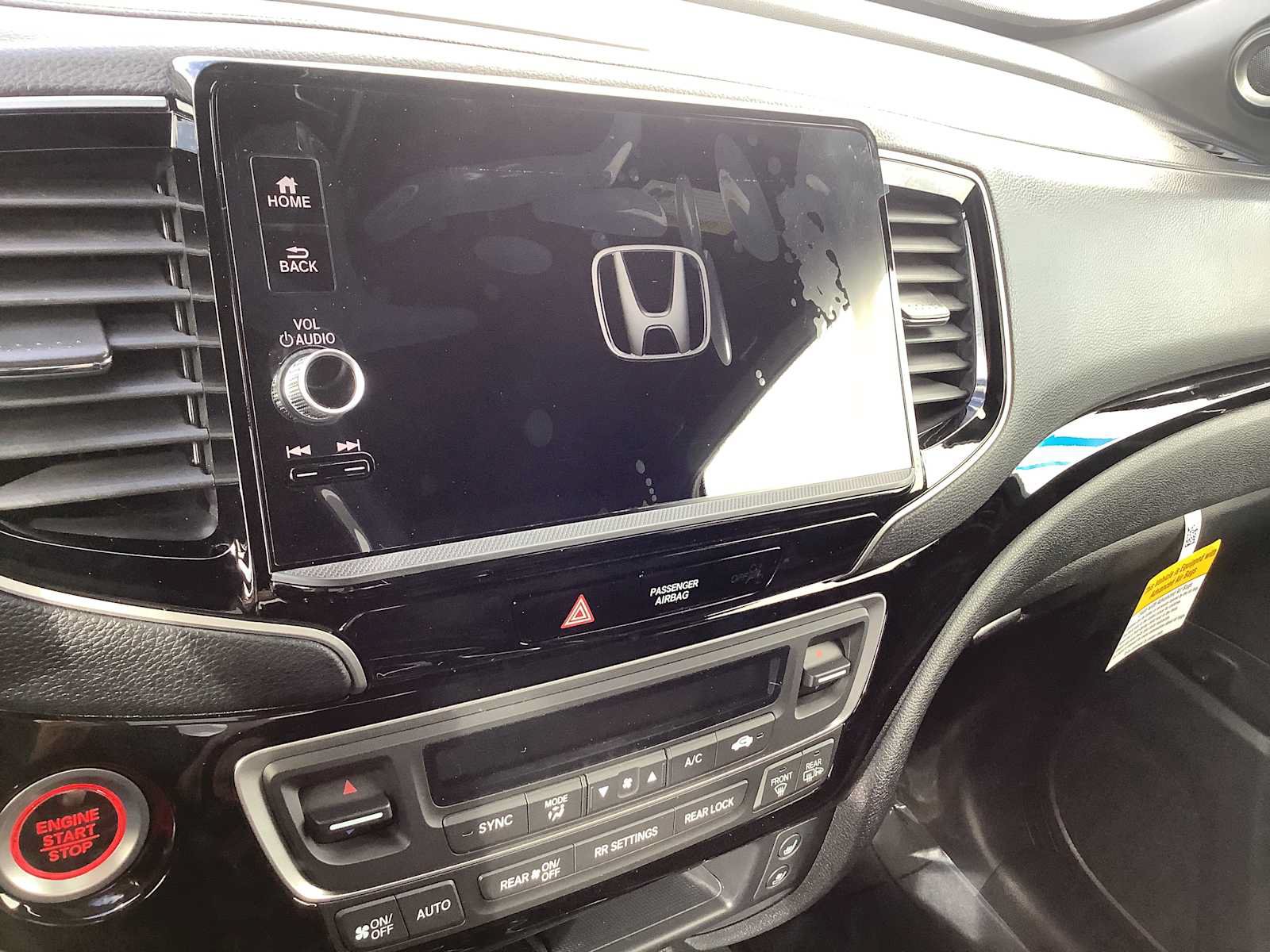 New 2026 Honda Ridgeline Black Edition image 16