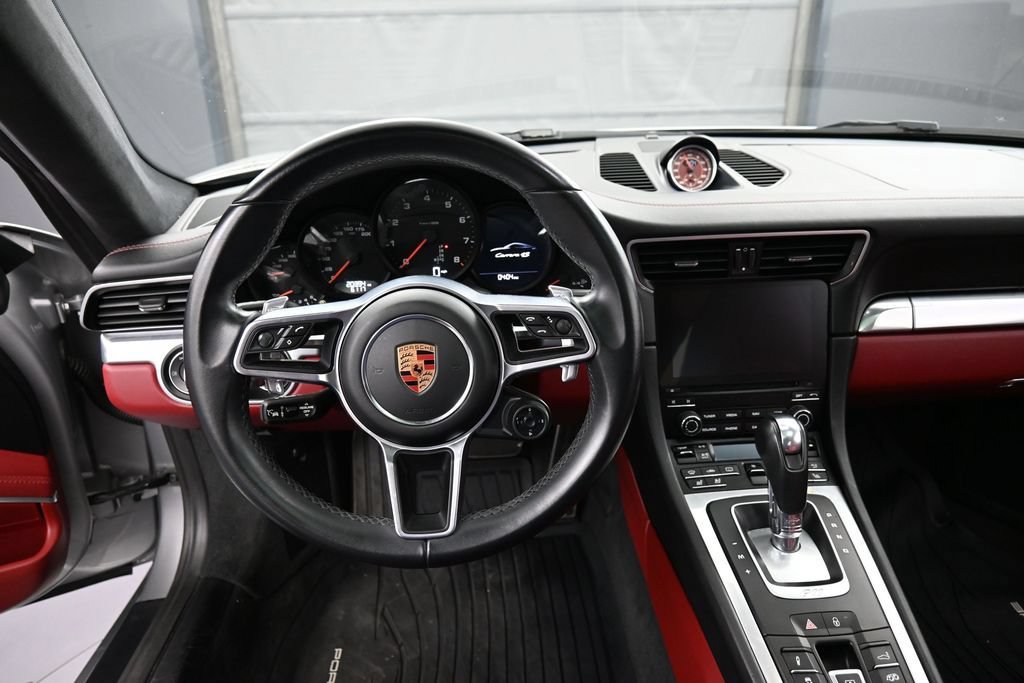 Certified 2019 Porsche 911 Carrera 4S AWD/4WD image 17