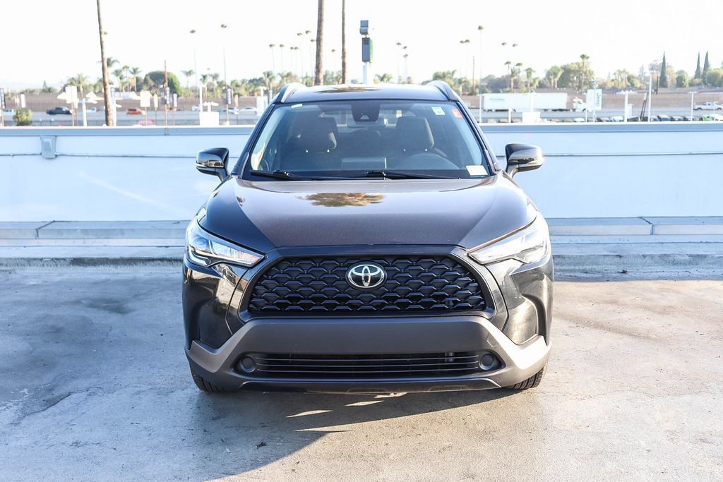 Used 2022 Toyota Corolla Cross LE FWD image 3
