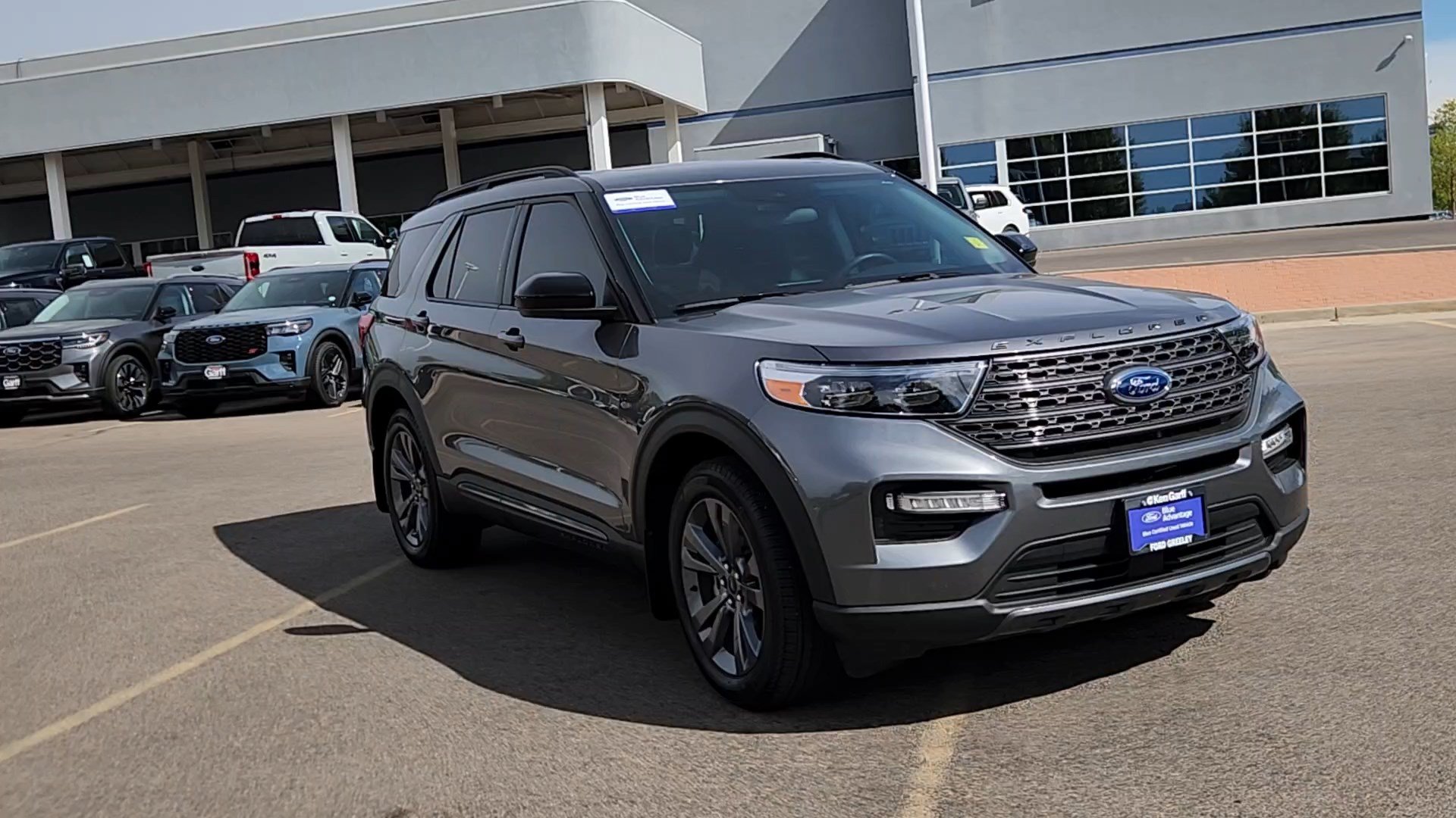 Certified 2024 Ford Explorer XLT w/ Equipment Group 202A AWD/4WD image 7