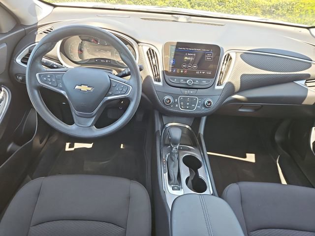 Used 2023 Chevrolet Malibu LT image 8