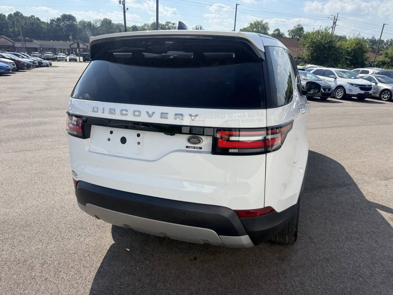 Used 2017 Land Rover Discovery HSE Luxury AWD/4WD image 8