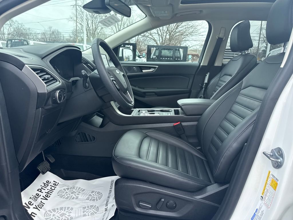 Used 2024 Ford Edge SEL w/ Convenience Package image 24