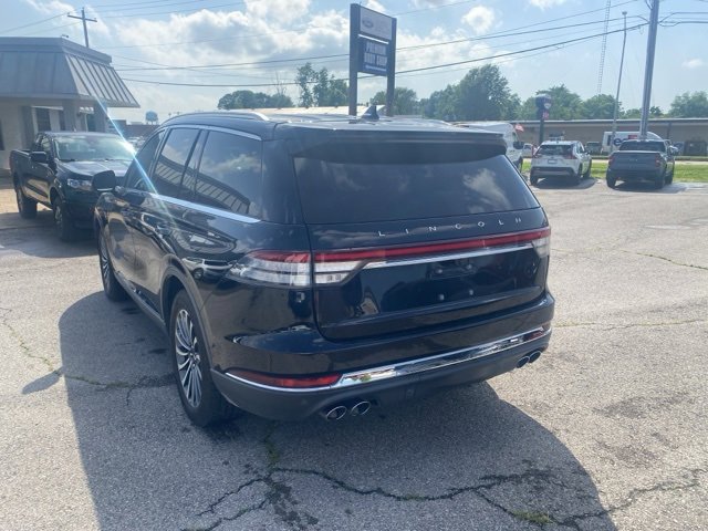 Used 2022 Lincoln Aviator Reserve w/ Elements Package Plus image 4