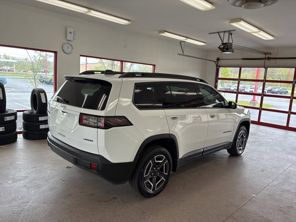 New 2026 Jeep Cherokee Laredo AWD/4WD image 20