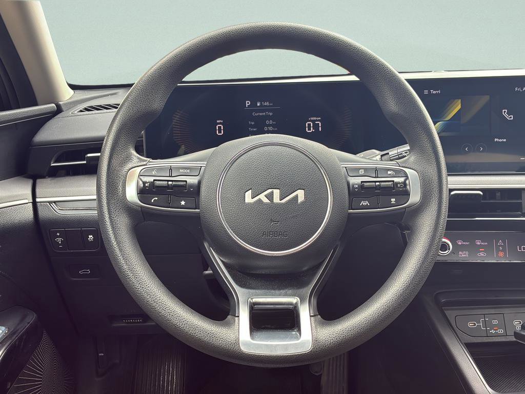 Used 2025 Kia K5 LXS FWD image 25