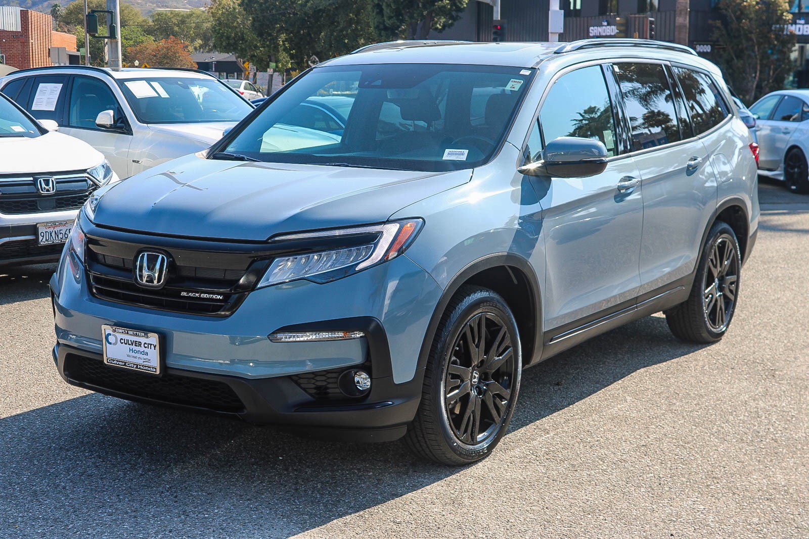 Used 2022 Honda Pilot Black Edition image 3